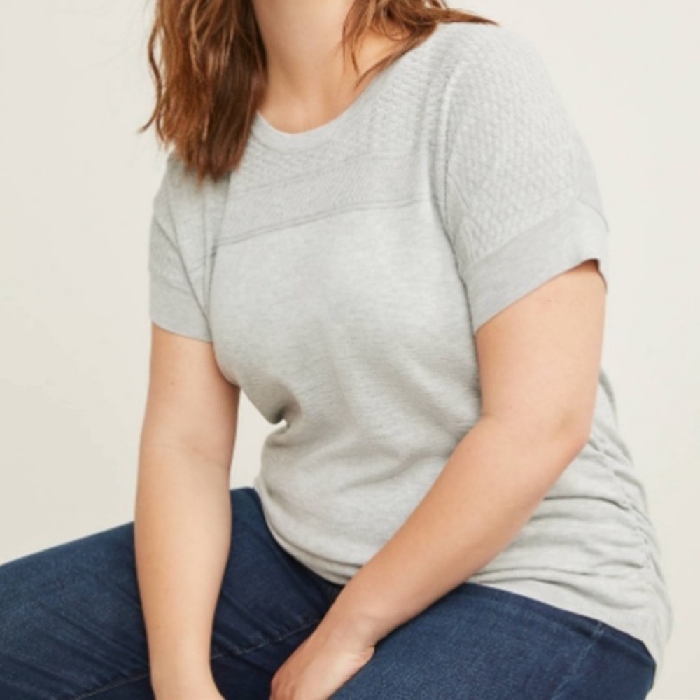 NWT Lane Bryant Knit Short Sleeve Sweater Top with Ruching  14/16